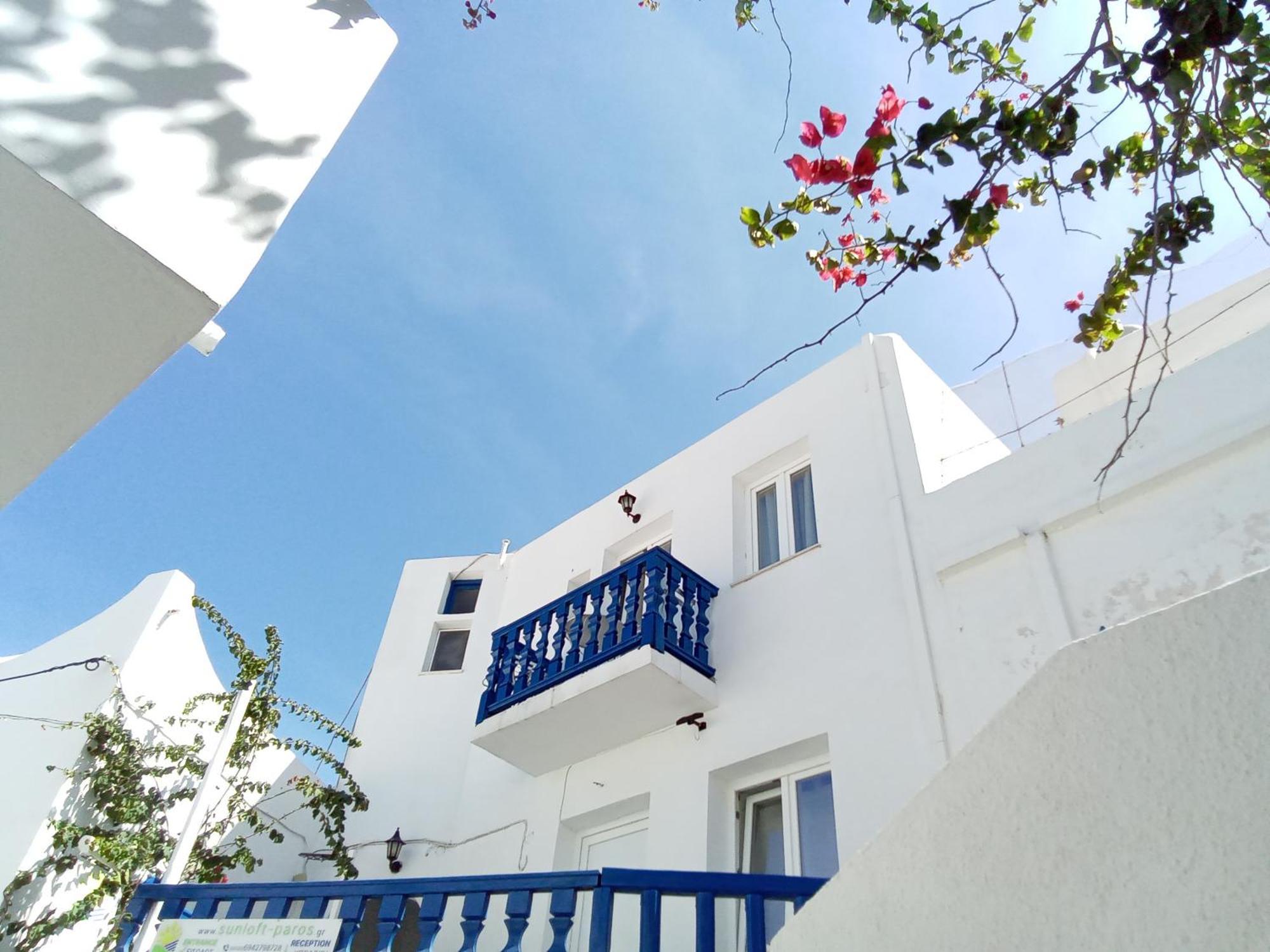 Aparthotel Sunloft-Paros Naousa  Exterior foto